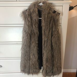 Fur vest